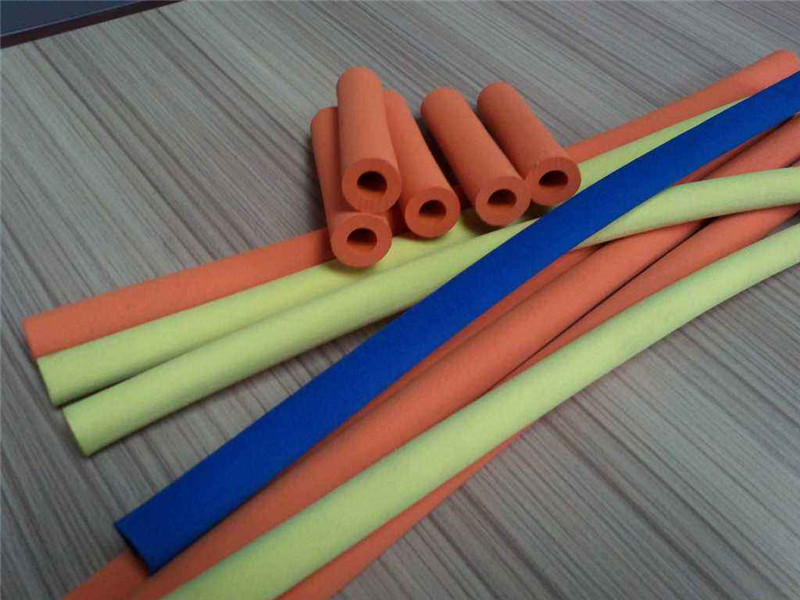 彩色橡塑保溫管